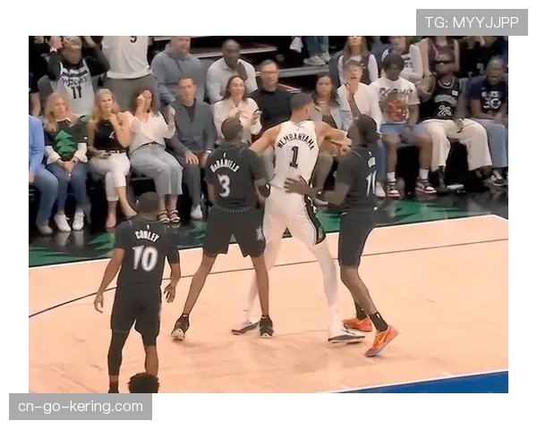 帕金斯炮轰NBA联盟：文班亚马肘击事件因商业利益未禁赛